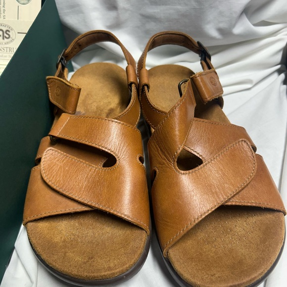 SAS Huggy Sandals Caramel Brown Leather Tripad Comfort Womens Size US 8.5 M - Picture 8 of 10